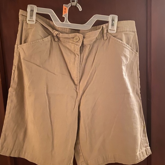 White Stag shorts size 14 - Picture 2 of 7